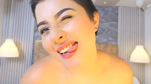 AndreaRousel — Streamate Photos