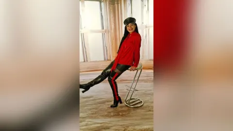 NikkitaHernandez — .