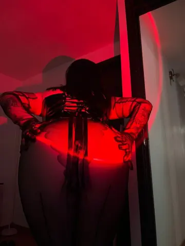 zoee77 — Streamate Photos