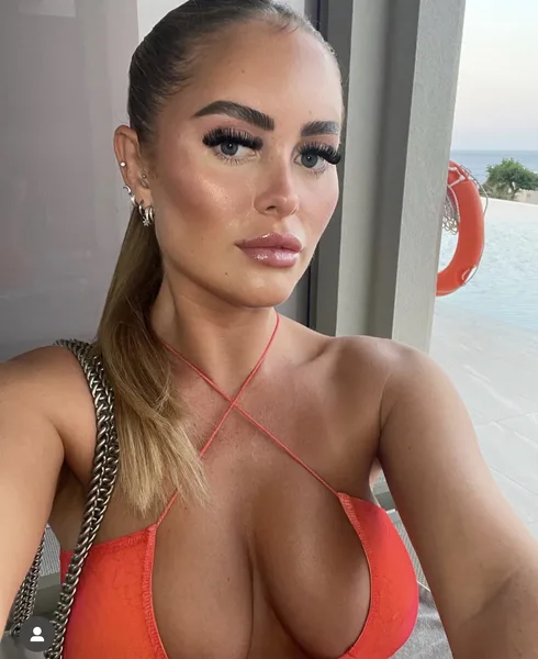 RosieCheeksUK — Streamate Photos