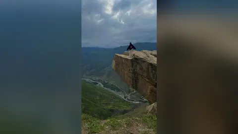 AmandaRiver — Mountains 
