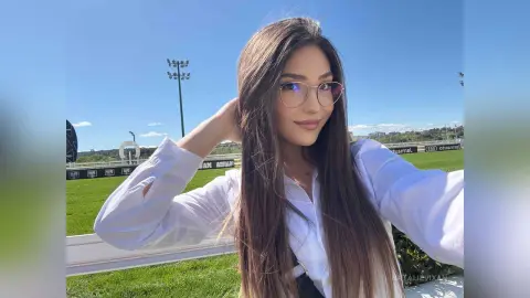 NatalieVixan — Feeling pretty 🤩 