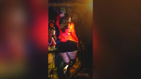 LeizaMagnus — public domination