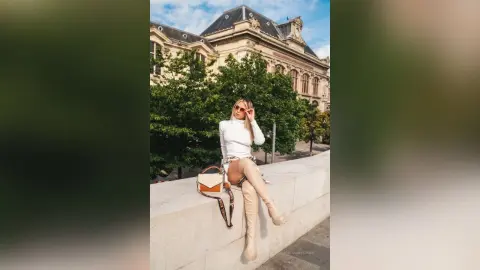 AdrianaAkerman — Paris