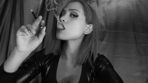 LanaDoux — SMOKE