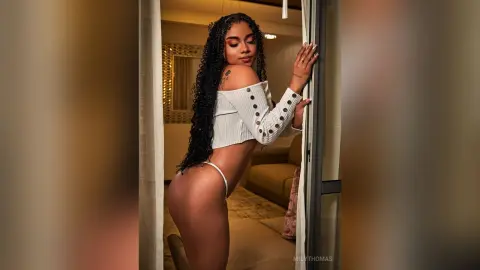 MilyThomas — 🎀sexy🎀