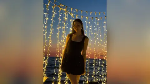MelisaStarling — selfie