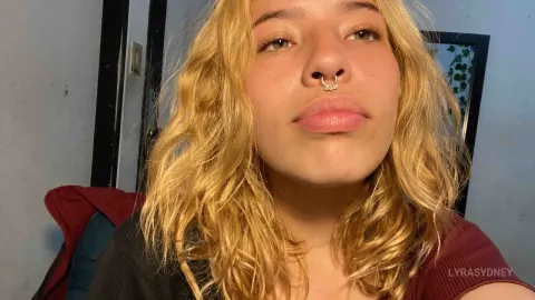 LyraSydney — Lyra🫀🌸🤤