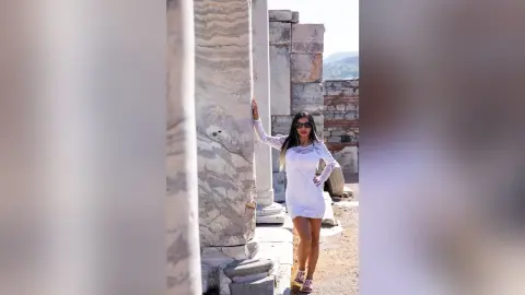 JuliaHayss — juliahayes in kusadasi