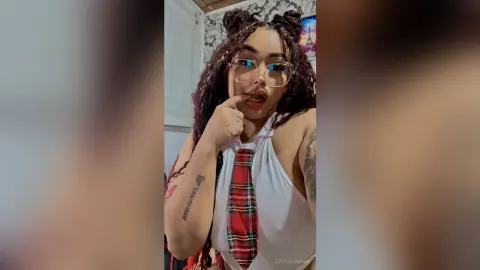 CattleyaBron — Very horno schoolgirl😈