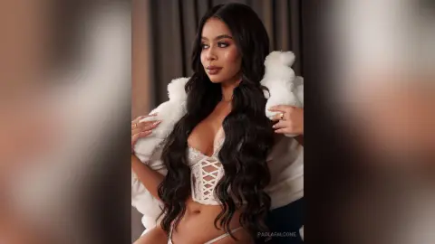 PaolaFalcone — I know I'm hella sexy 🤍
