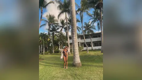 EmilyKorz — Casual 🤤