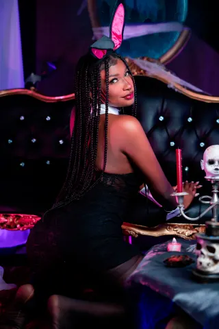 SophiaBloss — Streamate Photos