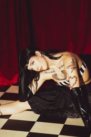 GoddessHank — Streamate Photos
