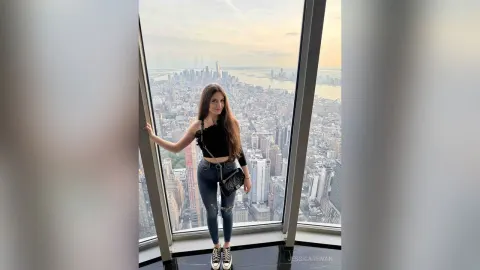 JessicaRewan — NY