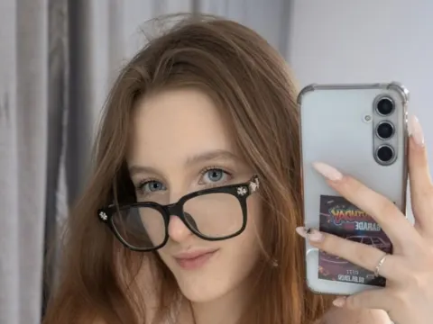 ShakiaGremillion cam model