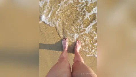 RebeccaCullen — Sexy feet👠👠and hot beach🔥🔥🔥