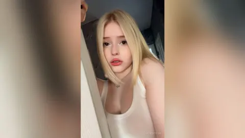 EmilyDutton — 💄50 Shades of Emily