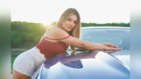 TaraAllison — 🥰  𝕲𝖎𝖗𝖑 𝖜𝖎𝖙𝖍 𝖕𝖔𝖜𝖊𝖗 🏎️