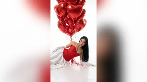 EmilianaEscobar — San Valentín❤️