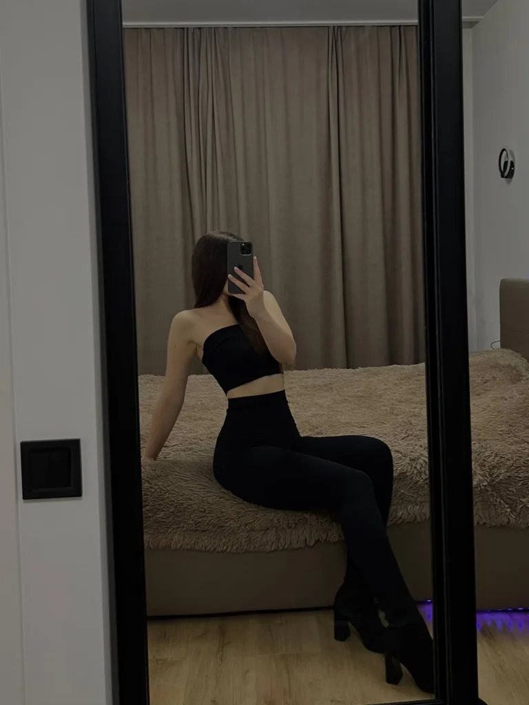 MagneticSun — Streamate Photos