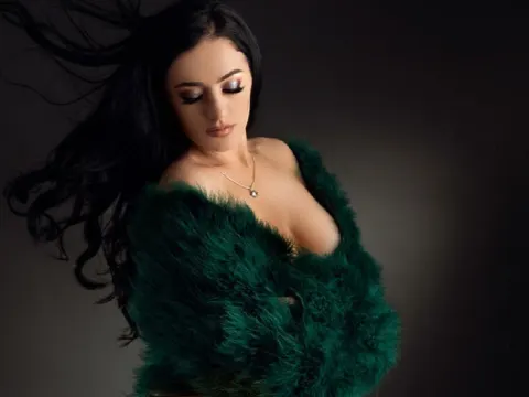 EvaBennson — LiveJasmin cam model