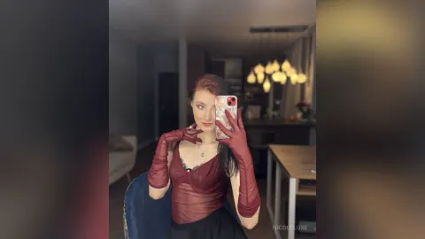 NicoleLuxe — my selfie🍓