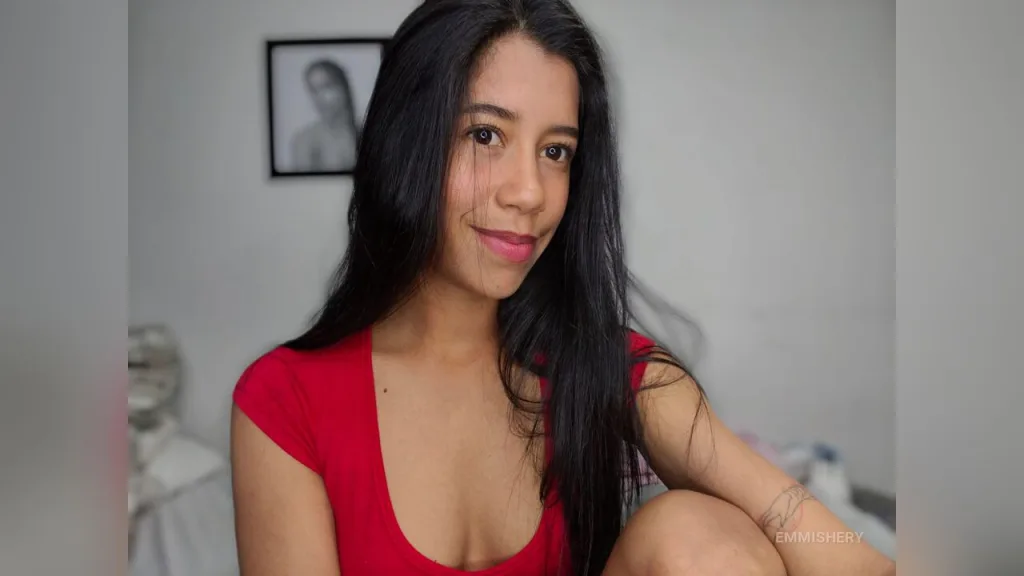EmmiShery — Desire & Mystery