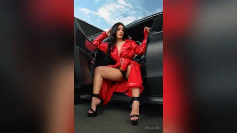 BellaJade — Mercedes Girl 🔥