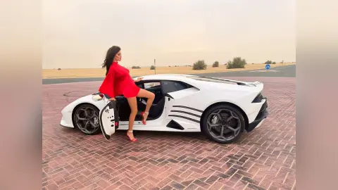 Missy — Car