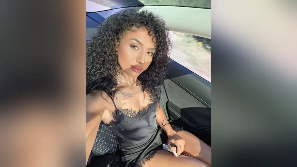 MishaJones — Here and there, everywhere