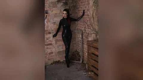 LunaMagistra — Latex Exclusive