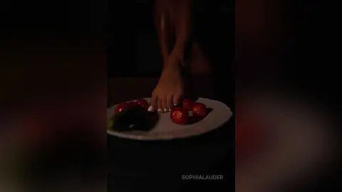 SophiaLauder — FootFetish