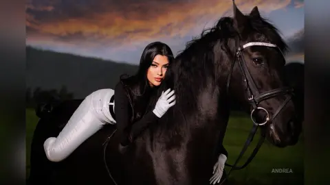 Andrea — 🏇🏇🏇