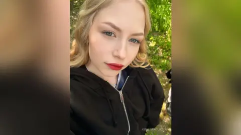 KimbraNolazco — 2