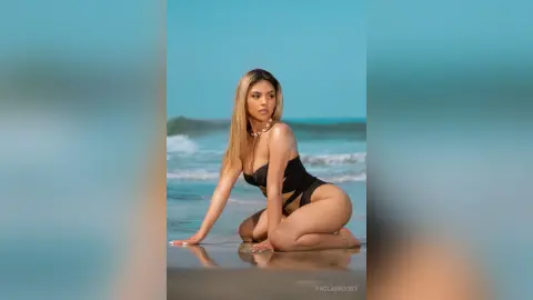 PaolaBrooks — Paradise! 🌊
