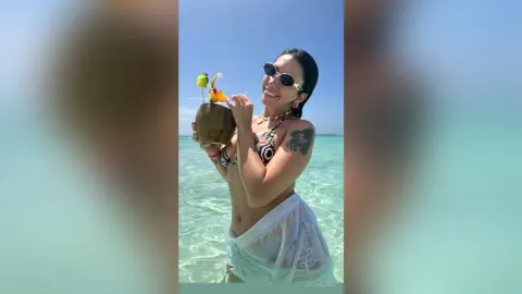LilithSabat — 🏖️
