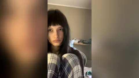 SusieTrojak — Velvet Rain