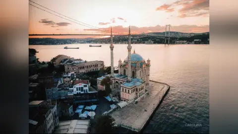 Carolina — Istanbul 