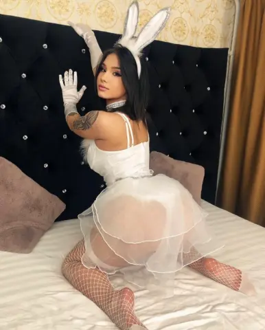 AngellBlack — Streamate Photos