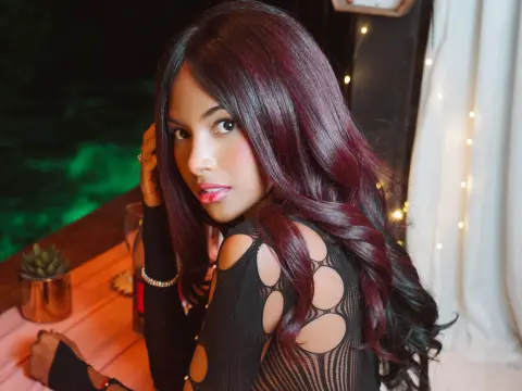 SusiBlanc cam model