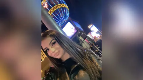 LexyNess — Las Vegas 🍒