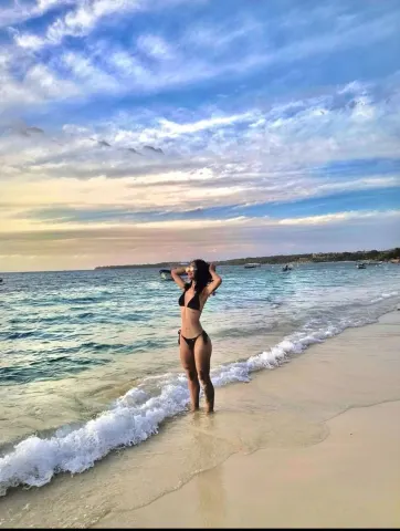 ScarlettFoster25 — Streamate Photos