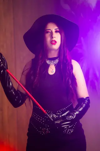 Shaaroongoold19 — Streamate Photos