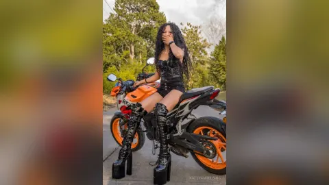KateVanhelsing — I like gasoline 🔥 my 🏍️