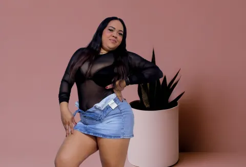 AlejandraReeves — Streamate Photos
