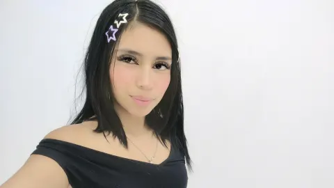 Cloohee — Streamate Photos