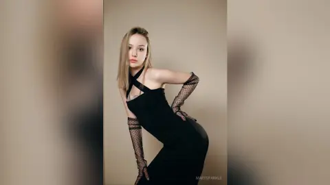MarySparkle — Top model with nylon gloves