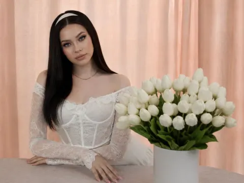 LolaWeis — LiveJasmin cam model