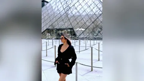 AyannaSun — Paris